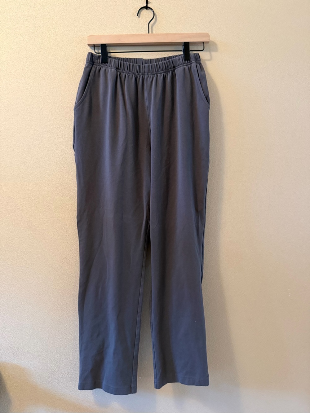 LL Bean Grey pull on pants size Medium Petite